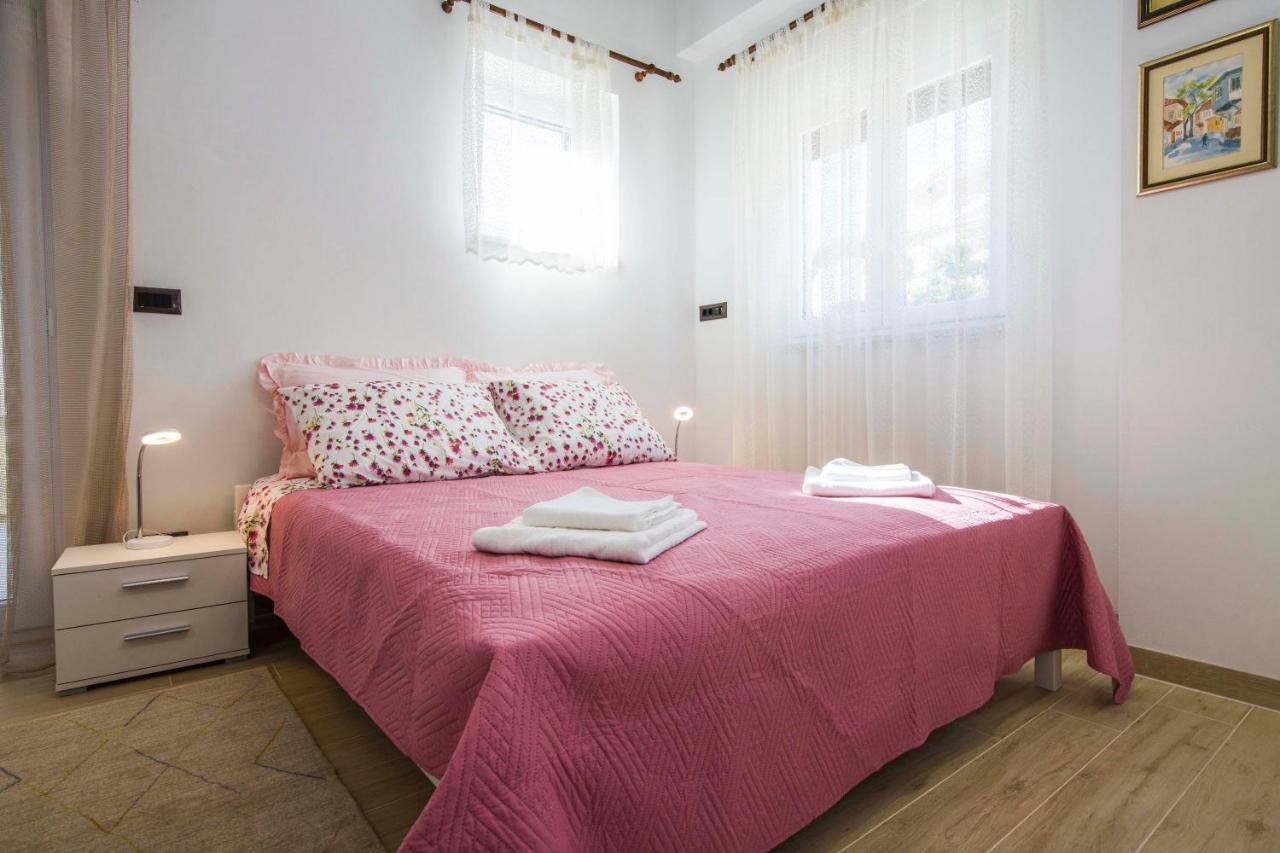 Appartement Ve & Ki à Podstrana Extérieur photo