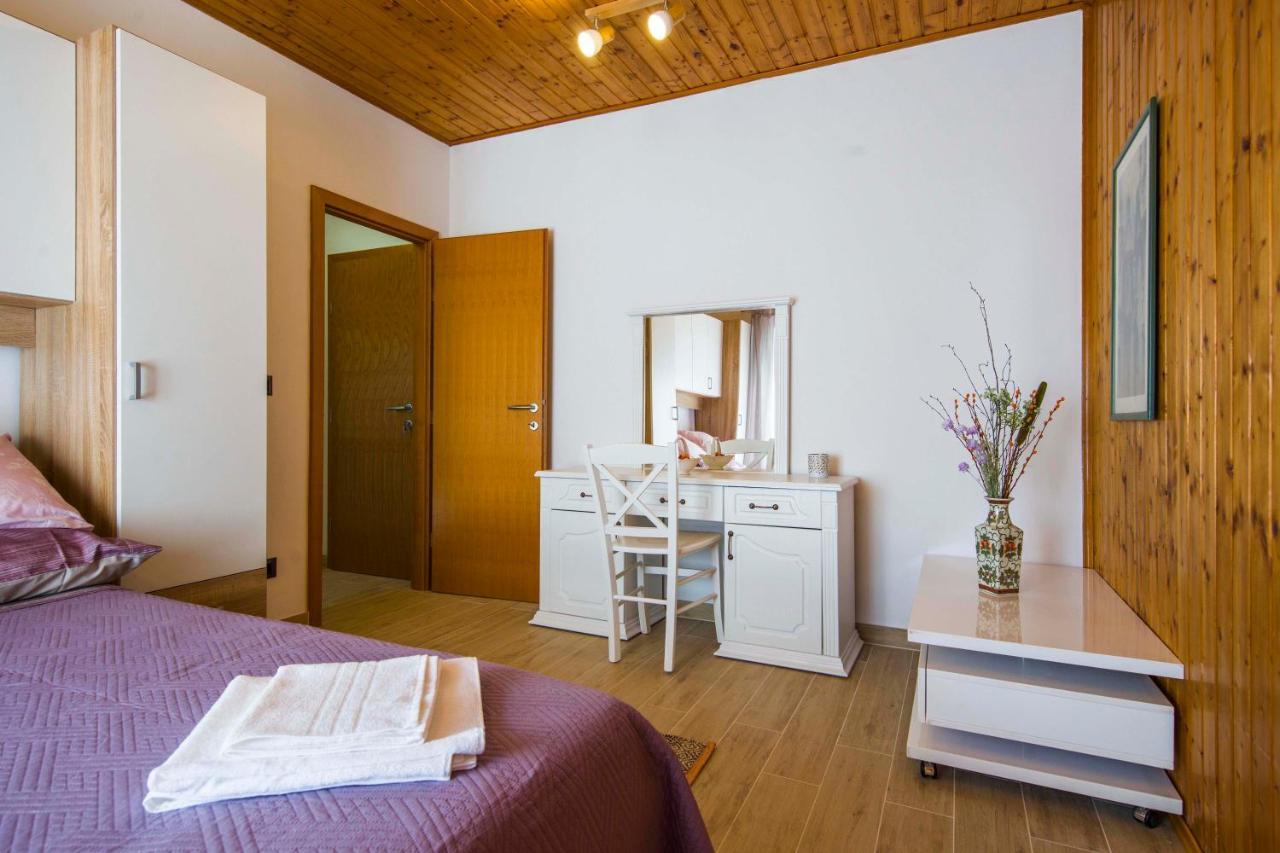 Appartement Ve & Ki à Podstrana Extérieur photo